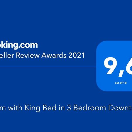 Room With King Bed In Shared 3 Bedroom Downtown Montreal Ngoại thất bức ảnh